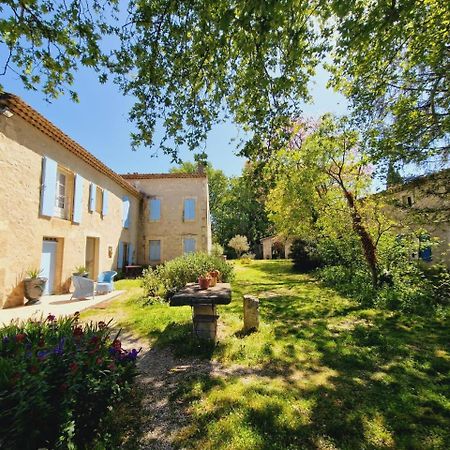 Ancien Mas Du Moulin Bed & Breakfast Eygalières Dış mekan fotoğraf