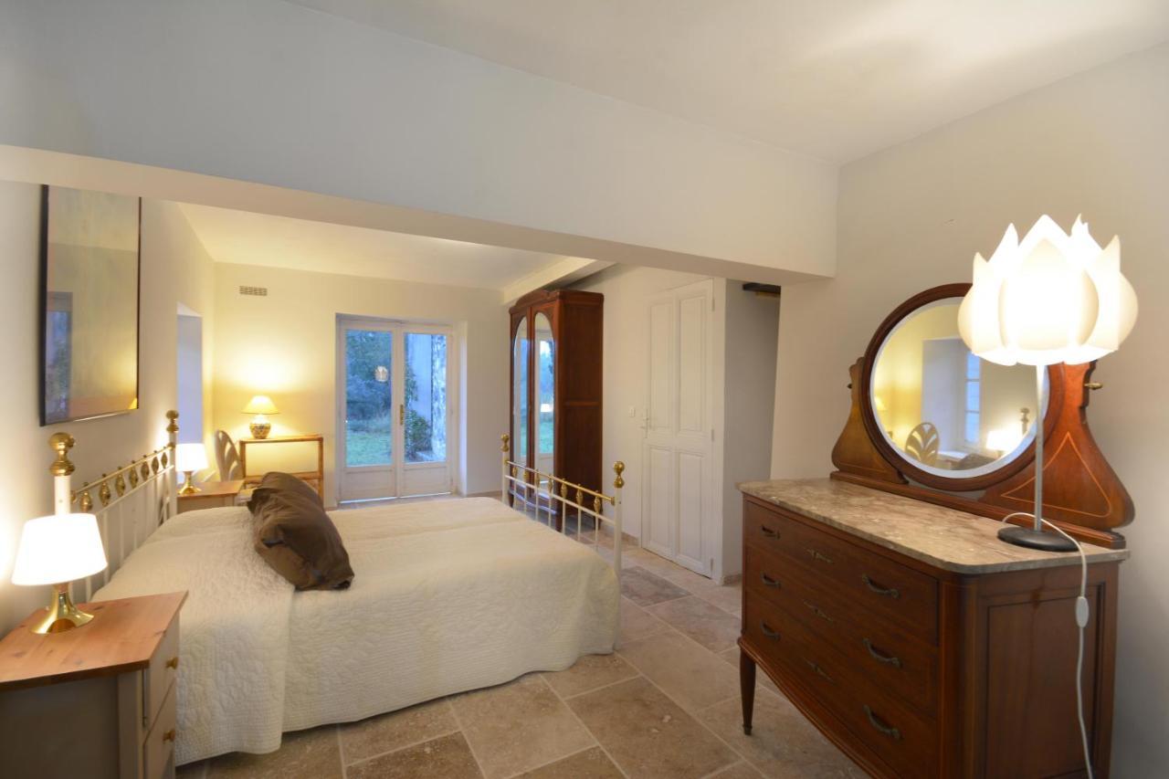 Ancien Mas Du Moulin Bed & Breakfast Eygalières Dış mekan fotoğraf