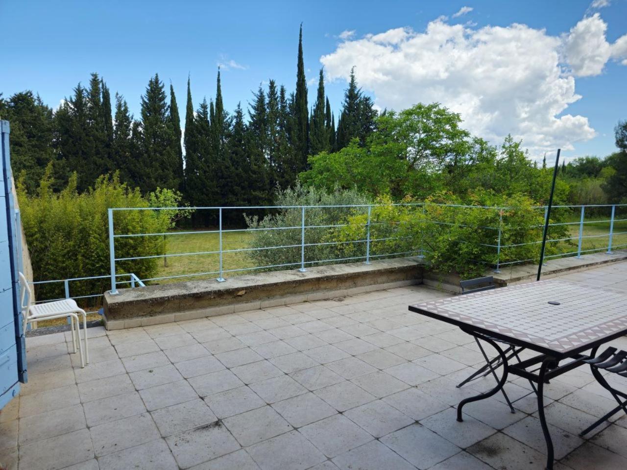 Ancien Mas Du Moulin Bed & Breakfast Eygalières Dış mekan fotoğraf